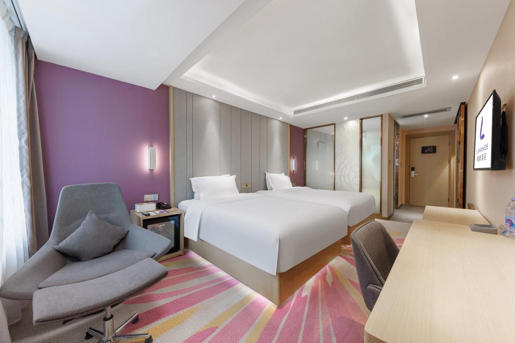Lavande Hotel Guangzhou Beijing Road Pedestrian Street Haizhu Square Metro Station Branch - Free Deliver Service To Canton Fair Complex During Canton Fair Period Exterior photo
