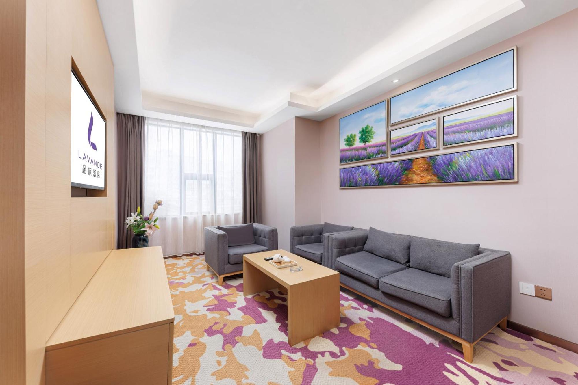 Lavande Hotel Guangzhou Beijing Road Pedestrian Street Haizhu Square Metro Station Branch - Free Deliver Service To Canton Fair Complex During Canton Fair Period Exterior photo