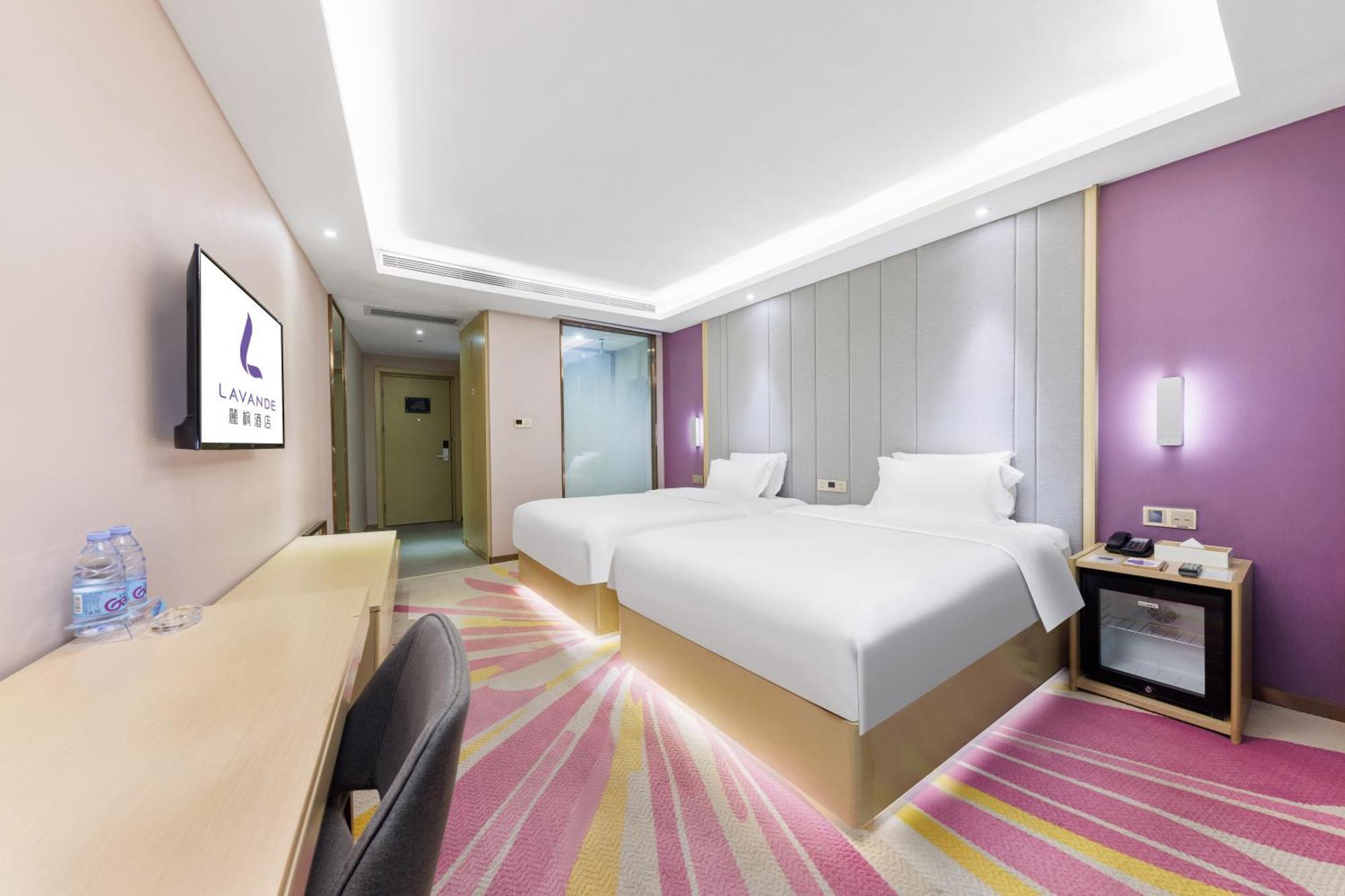 Lavande Hotel Guangzhou Beijing Road Pedestrian Street Haizhu Square Metro Station Branch - Free Deliver Service To Canton Fair Complex During Canton Fair Period Exterior photo